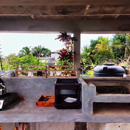 Mandara Rest Bed & Breakfast Hikkaduwa Dış mekan fotoğraf