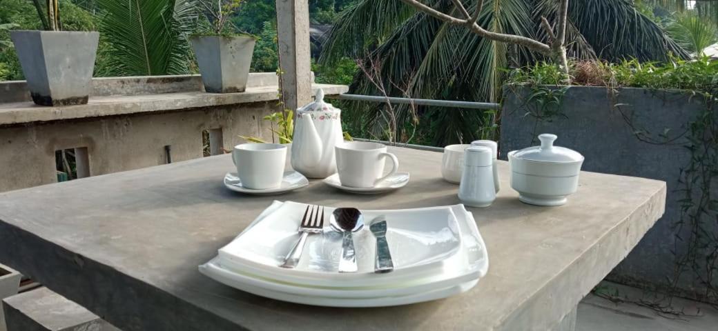 Mandara Rest Bed & Breakfast Hikkaduwa Dış mekan fotoğraf